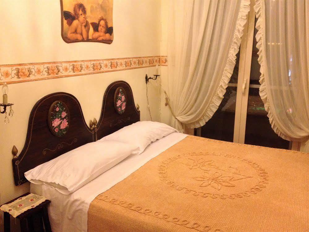 Bed & Breakfast Santa Fara Bari Exterior photo
