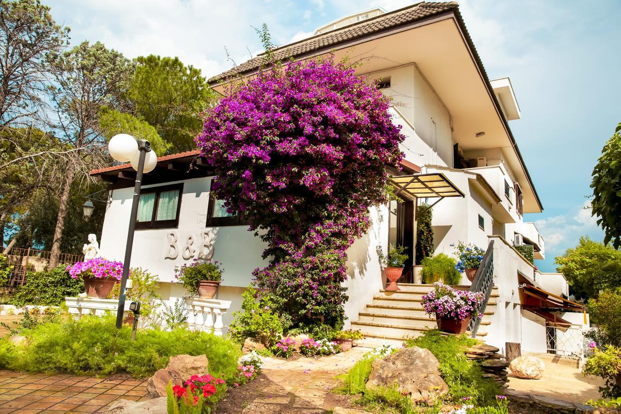 Bed & Breakfast Santa Fara Bari Exterior photo
