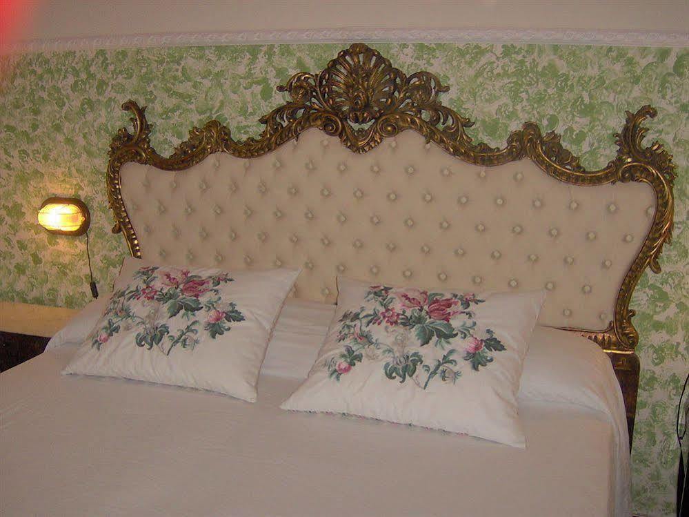 Bed & Breakfast Santa Fara Bari Exterior photo